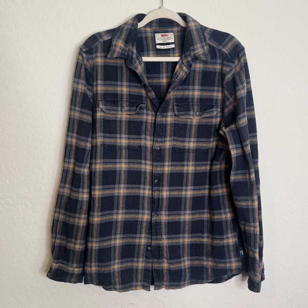 Fjallraven Ovik Heavy Flannel Men's Medium Shirt Comfort Fit Cotton Outdoor